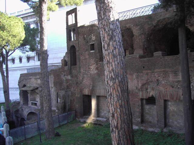 the-romans-first-flats