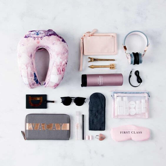 essential-travel-accessories