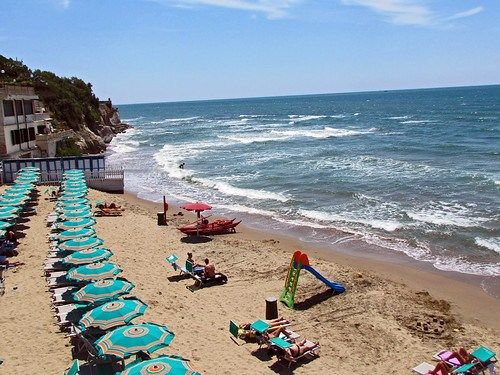 beaches-near-rome-anzio