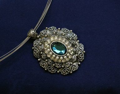 wearing antique jewellery